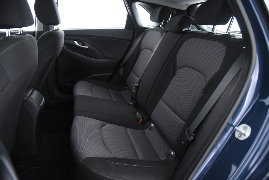 Hyundai i30 5d vaihtoauto