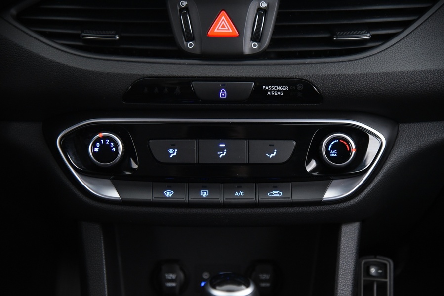 Hyundai i30 5d vaihtoauto