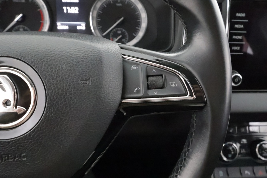 Skoda Karoq vaihtoauto