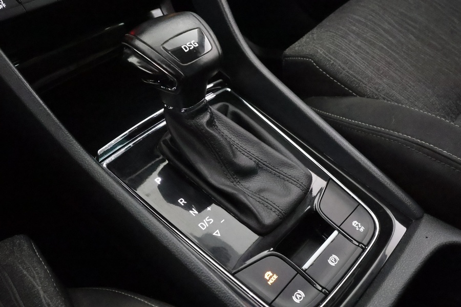 Skoda Karoq vaihtoauto