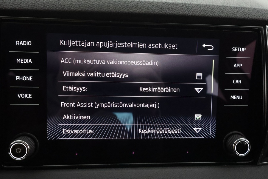 Skoda Karoq vaihtoauto