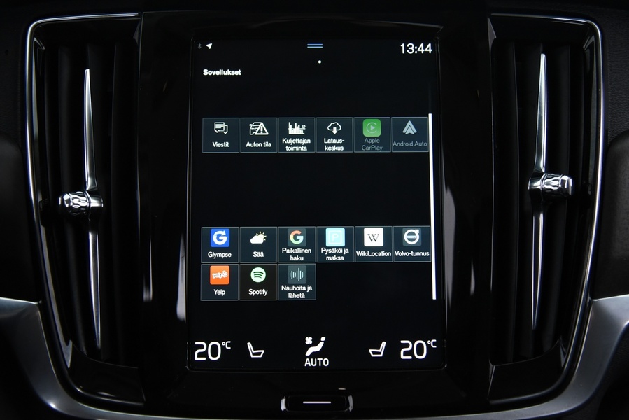 Volvo V90 Cross Country vaihtoauto