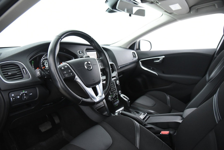 Volvo V40 vaihtoauto