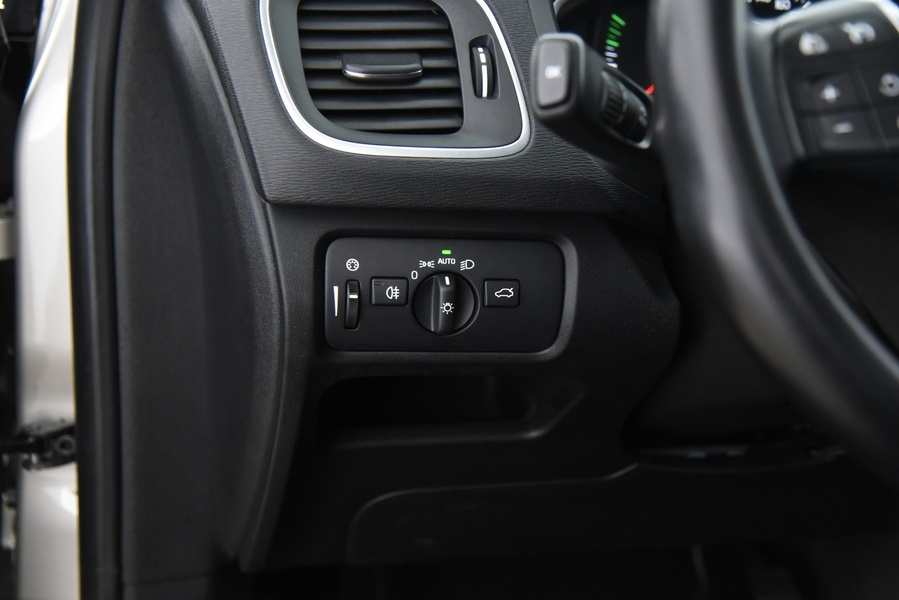 Volvo V40 vaihtoauto