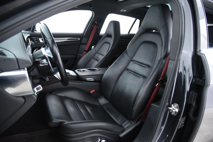 Porsche Panamera vaihtoauto