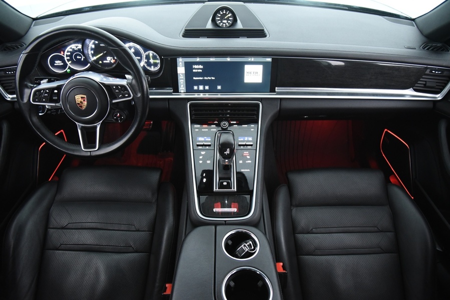 Porsche Panamera vaihtoauto