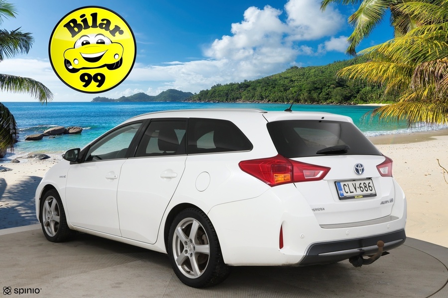 Toyota Auris vaihtoauto