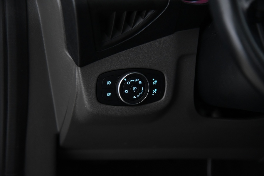 Ford Grand Tourneo Connect vaihtoauto