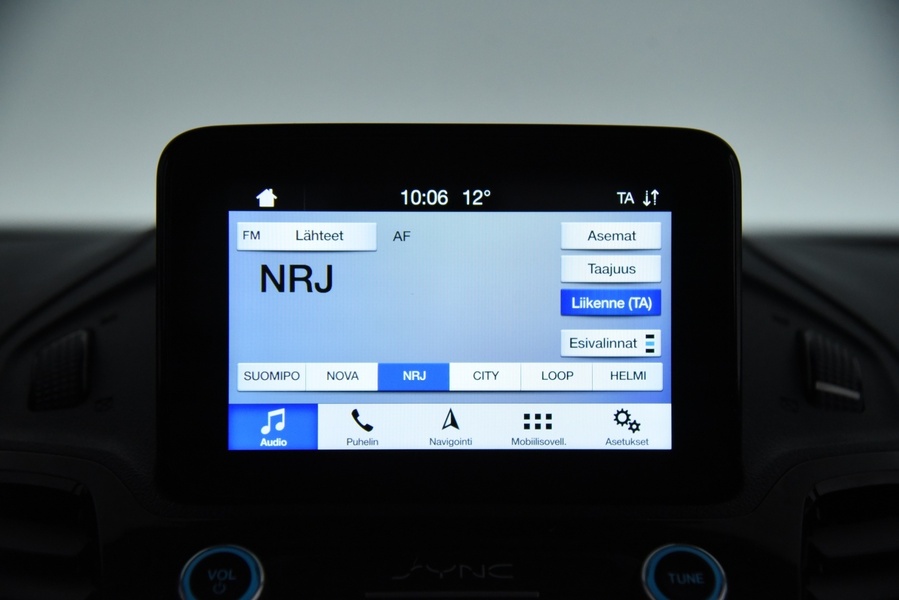 Ford Grand Tourneo Connect vaihtoauto