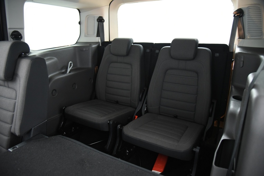 Ford Grand Tourneo Connect vaihtoauto
