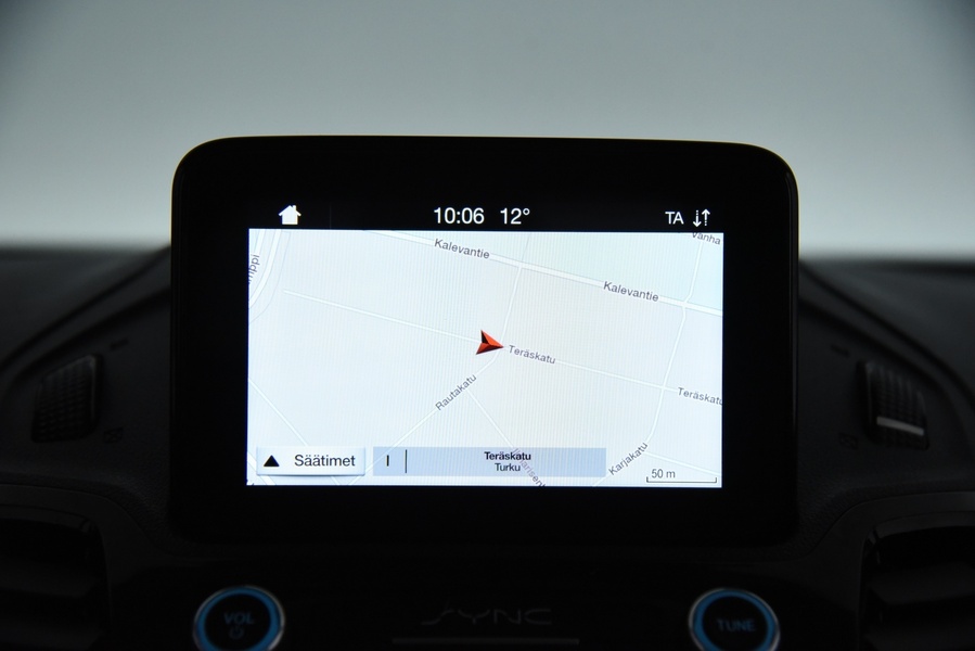 Ford Grand Tourneo Connect vaihtoauto