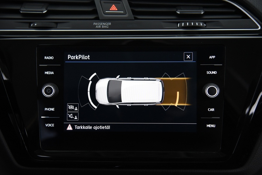 Volkswagen Touran vaihtoauto