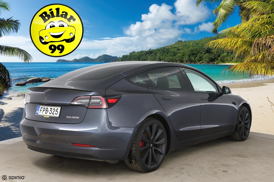 Tesla Model 3 vaihtoauto