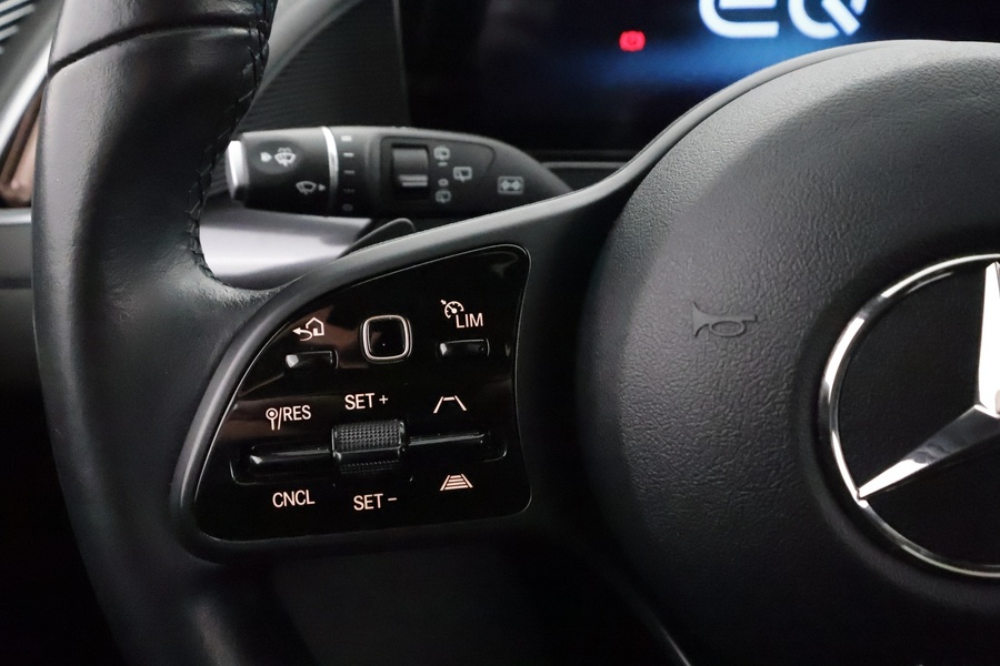 Mercedes-Benz EQC vaihtoauto