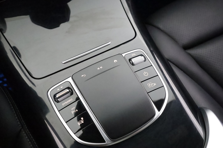 Mercedes-Benz EQC vaihtoauto