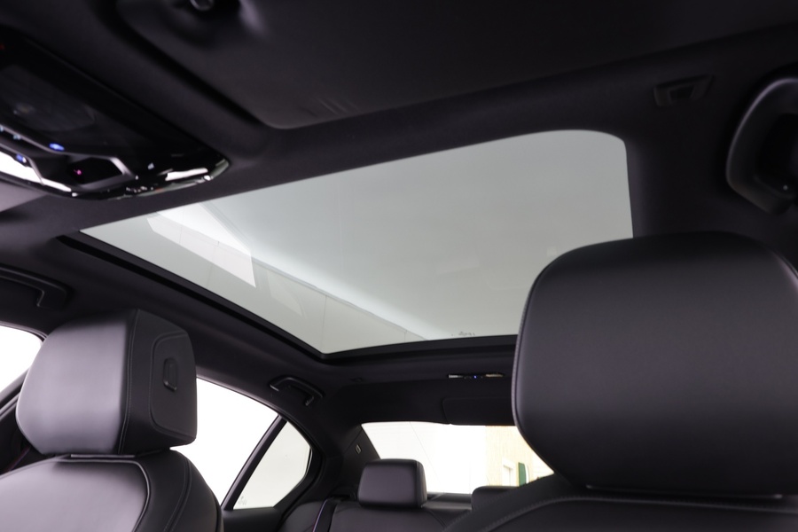 BMW i5 M60 vaihtoauto