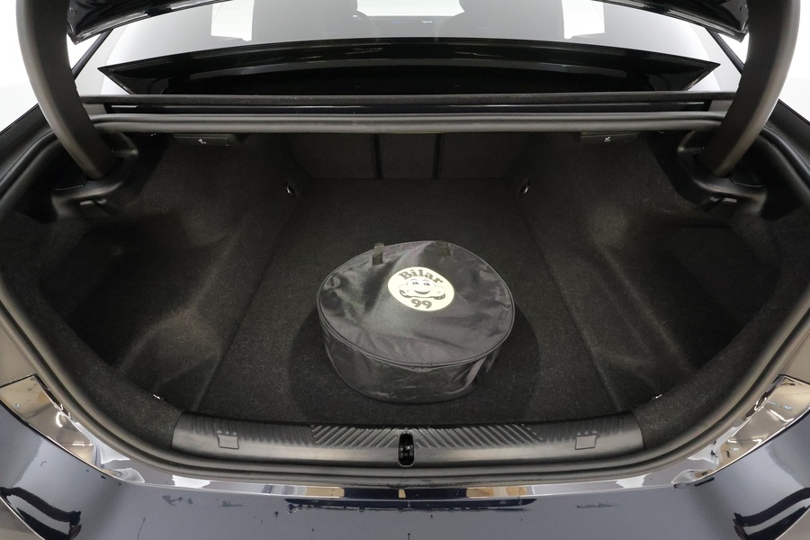 BMW i5 M60 vaihtoauto