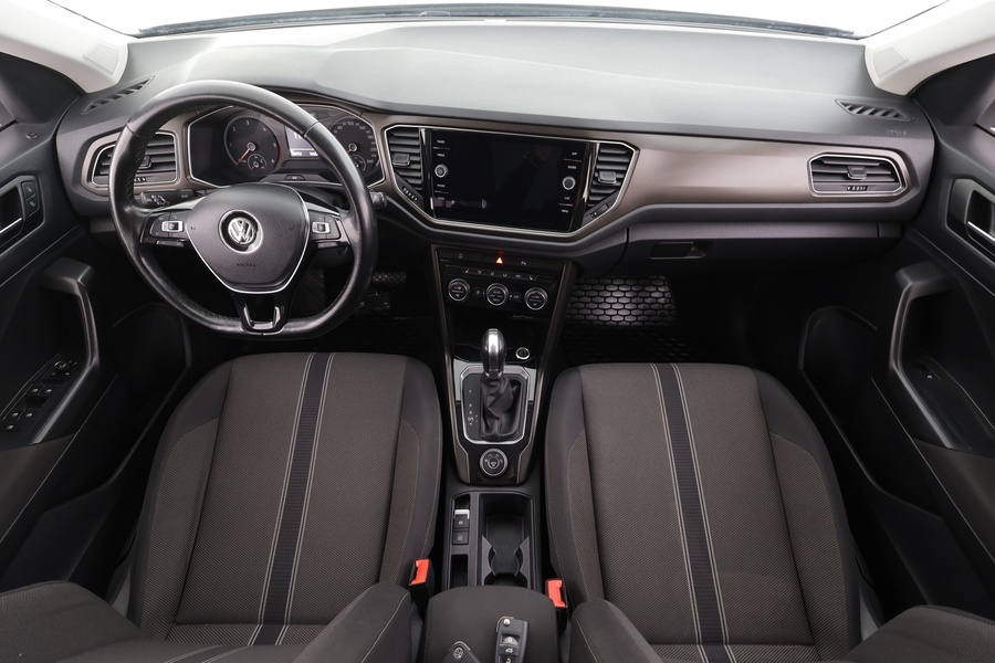 Volkswagen T-Roc vaihtoauto