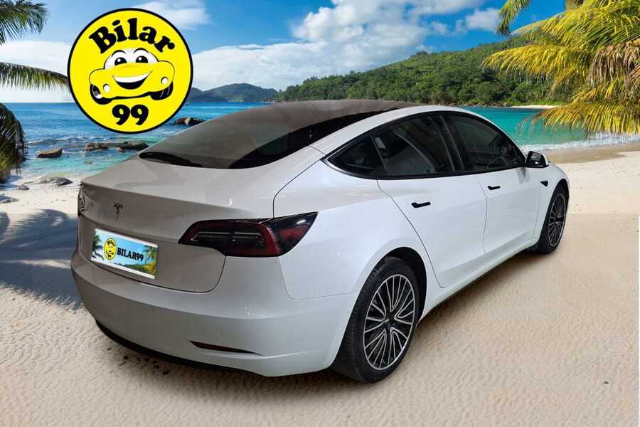 Tesla Model 3 vaihtoauto