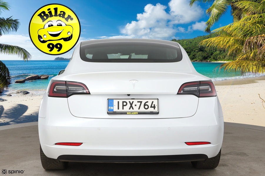 Tesla Model 3 vaihtoauto