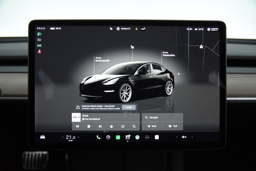 Tesla Model 3 vaihtoauto
