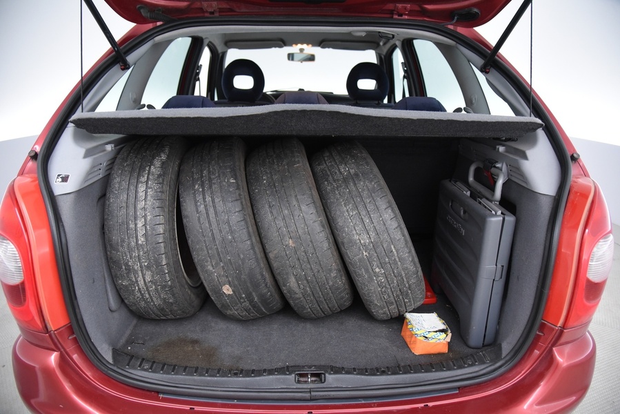 Citroën Xsara Picasso vaihtoauto