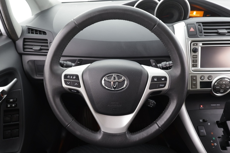 Toyota Verso vaihtoauto