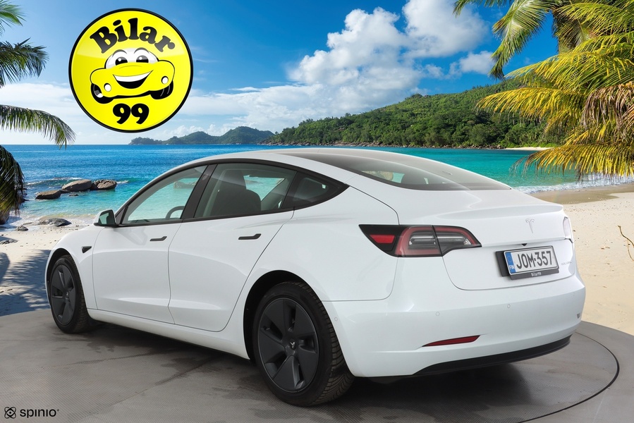 Tesla Model 3 vaihtoauto