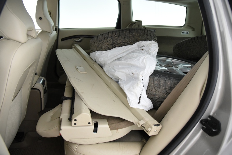 Volvo V70 vaihtoauto