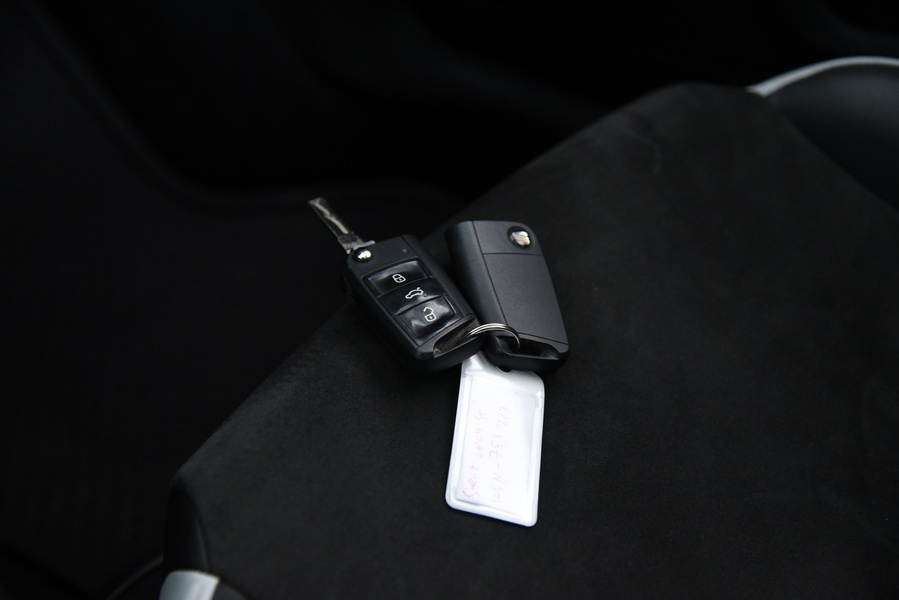 SEAT Leon ST vaihtoauto