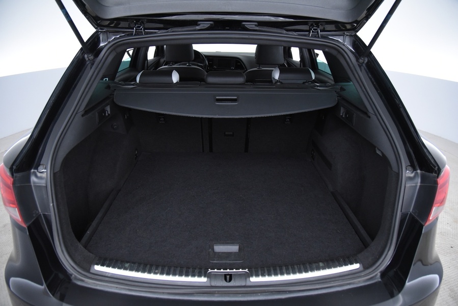 SEAT Leon ST vaihtoauto