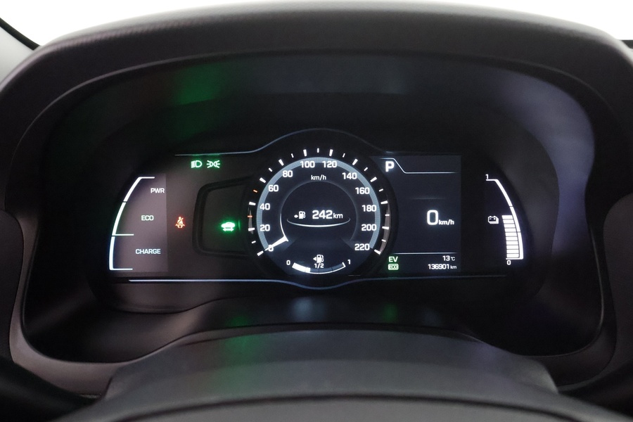 Hyundai IONIQ hybrid vaihtoauto