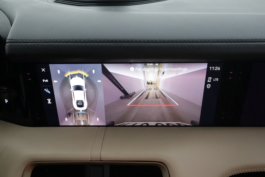 Porsche Taycan vaihtoauto