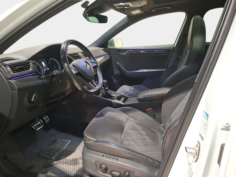 Skoda Superb vaihtoauto