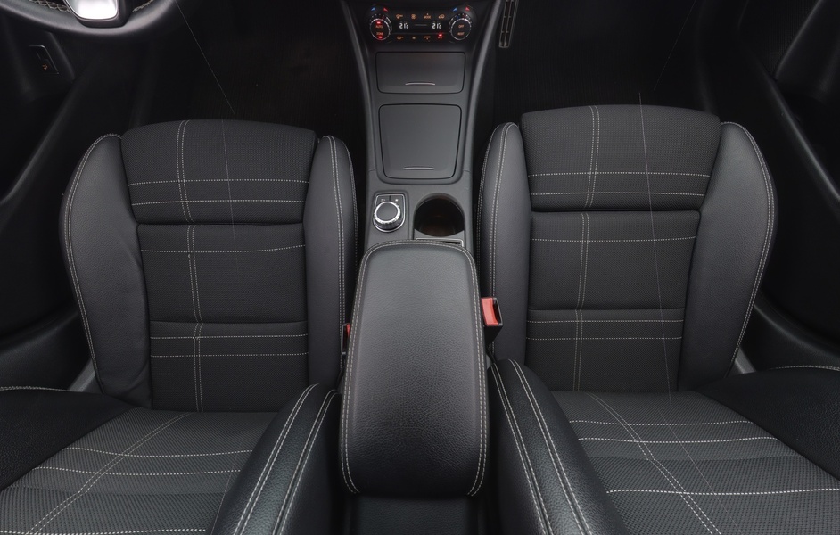 Mercedes-Benz GLA vaihtoauto