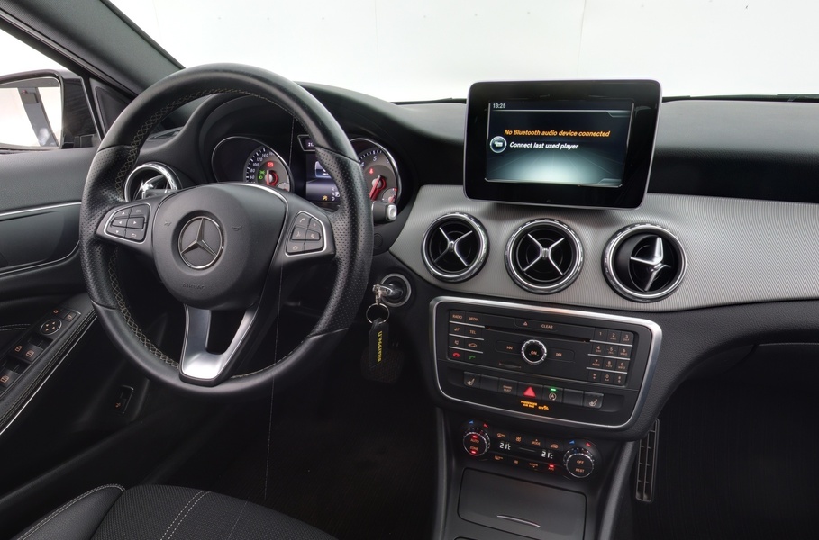 Mercedes-Benz GLA vaihtoauto