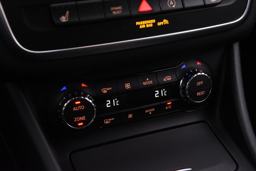 Mercedes-Benz GLA vaihtoauto