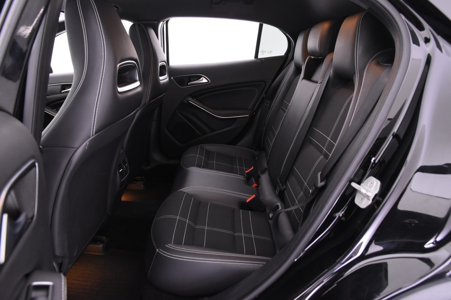 Mercedes-Benz GLA vaihtoauto