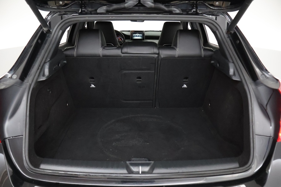 Mercedes-Benz GLA vaihtoauto