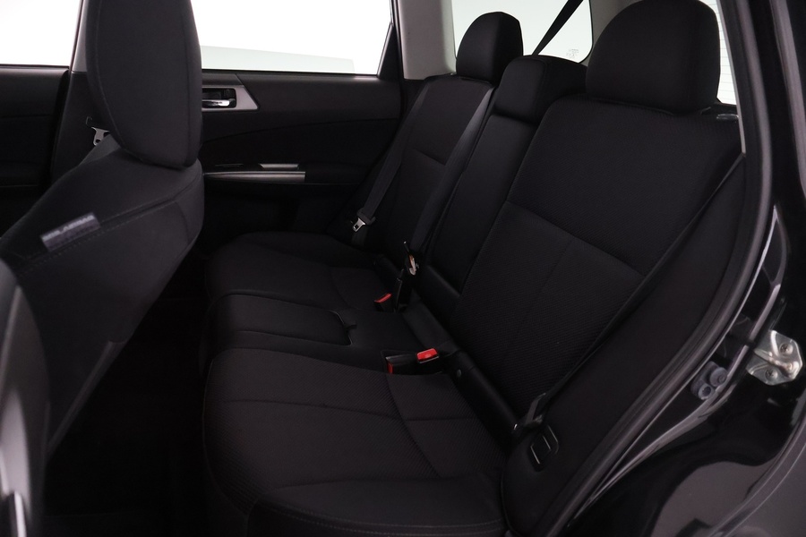 Subaru Forester vaihtoauto