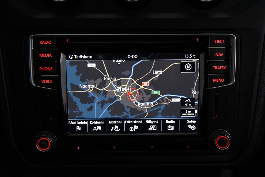 Volkswagen Caddy Maxi vaihtoauto