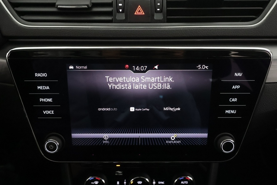 Skoda Superb vaihtoauto