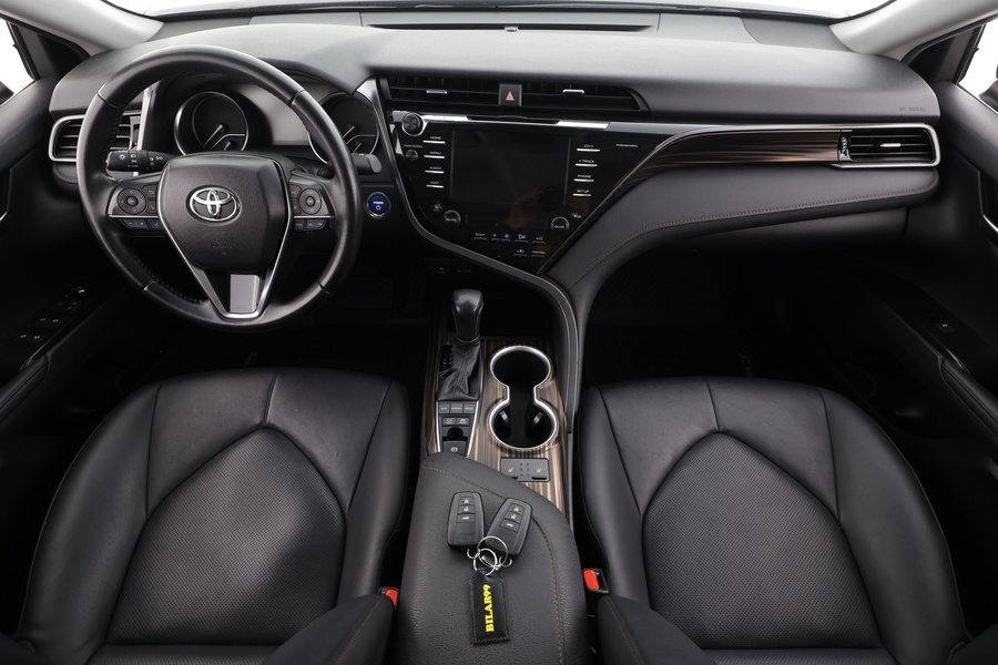 Toyota Camry vaihtoauto