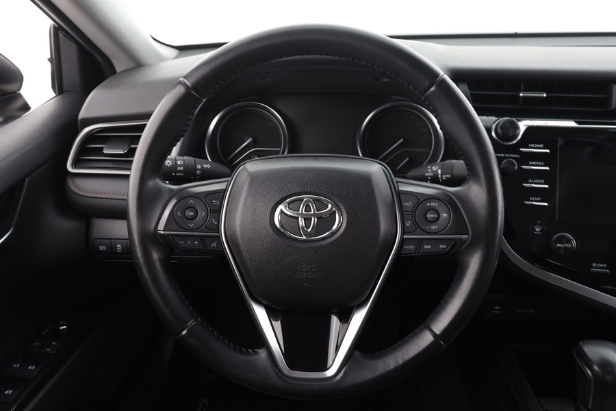 Toyota Camry vaihtoauto