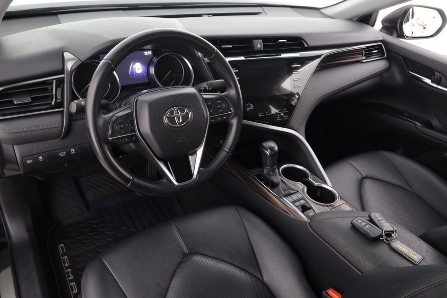 Toyota Camry vaihtoauto