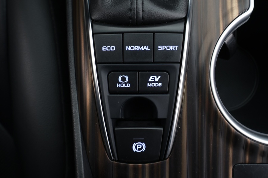 Toyota Camry vaihtoauto