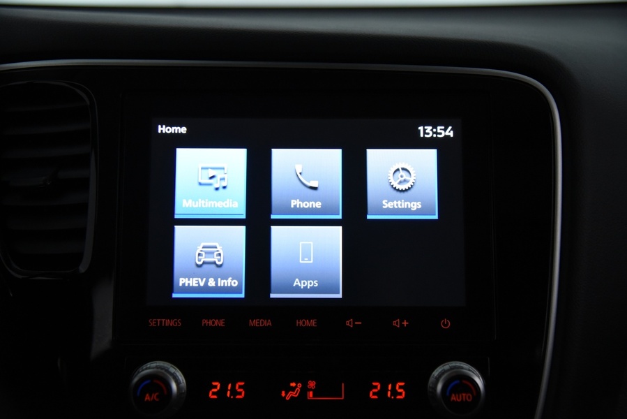 Mitsubishi Outlander PHEV vaihtoauto