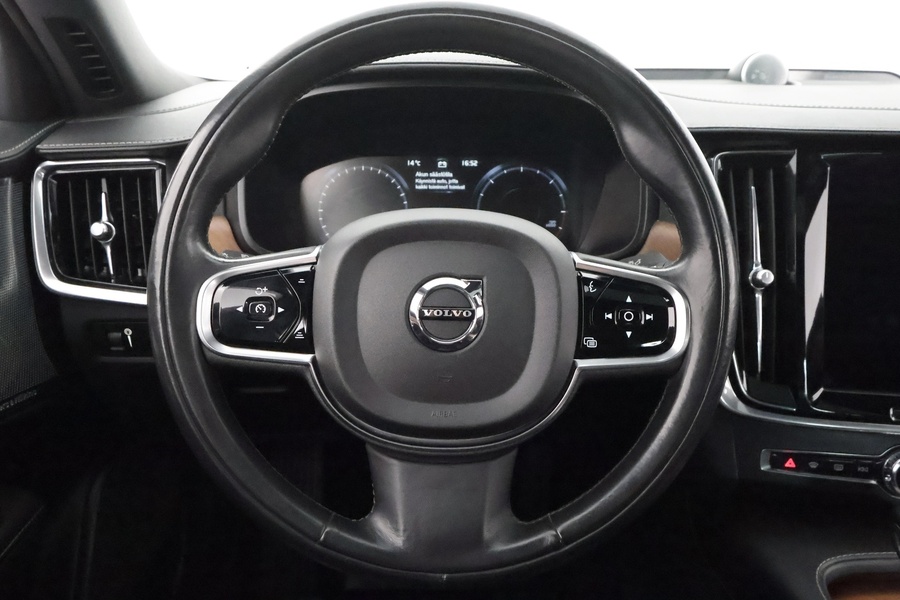 Volvo S90 vaihtoauto