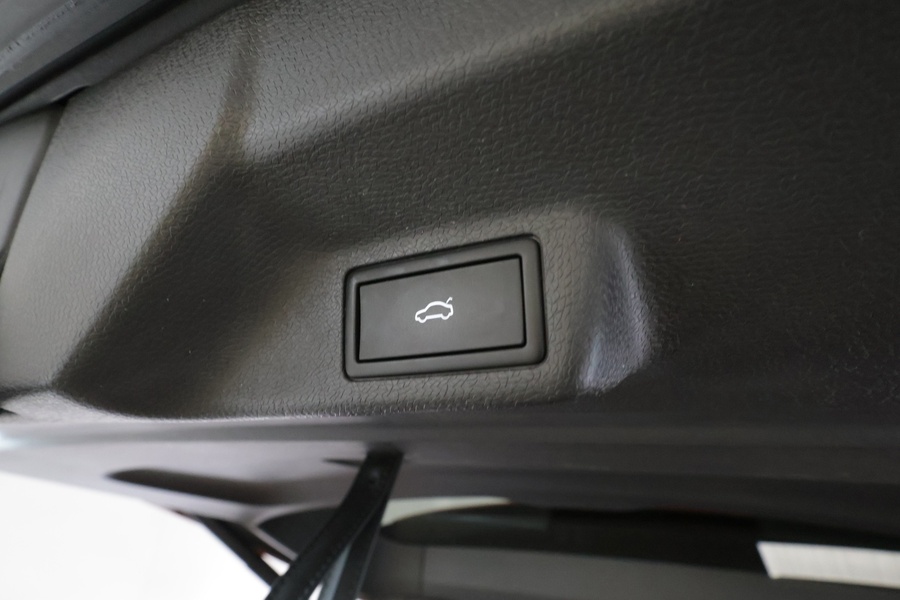 Volkswagen ID. Buzz vaihtoauto