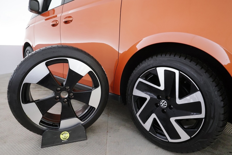 Volkswagen ID. Buzz vaihtoauto